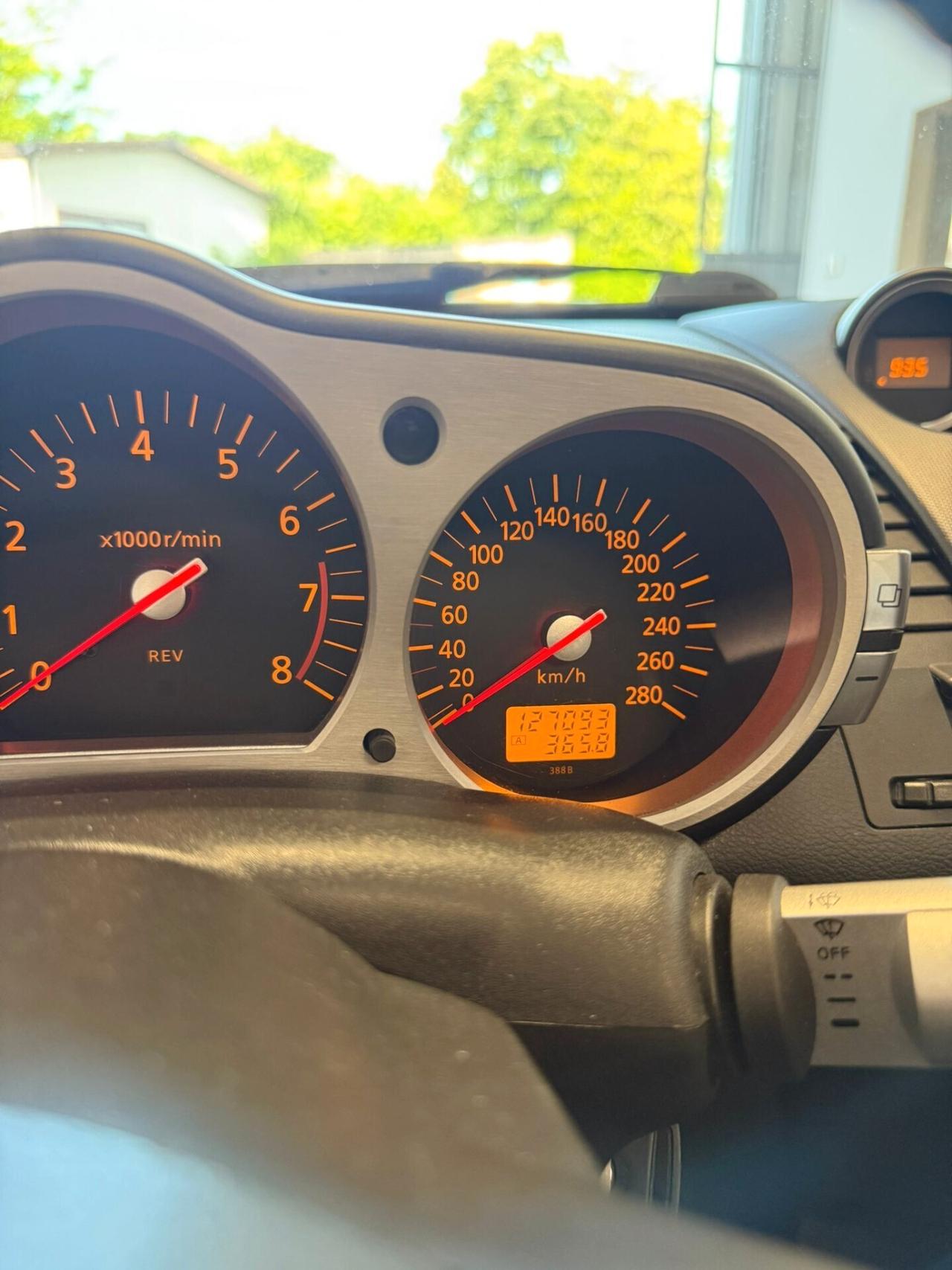 Nissan Z 350Z Roadster 3.5 V6 Lev 2