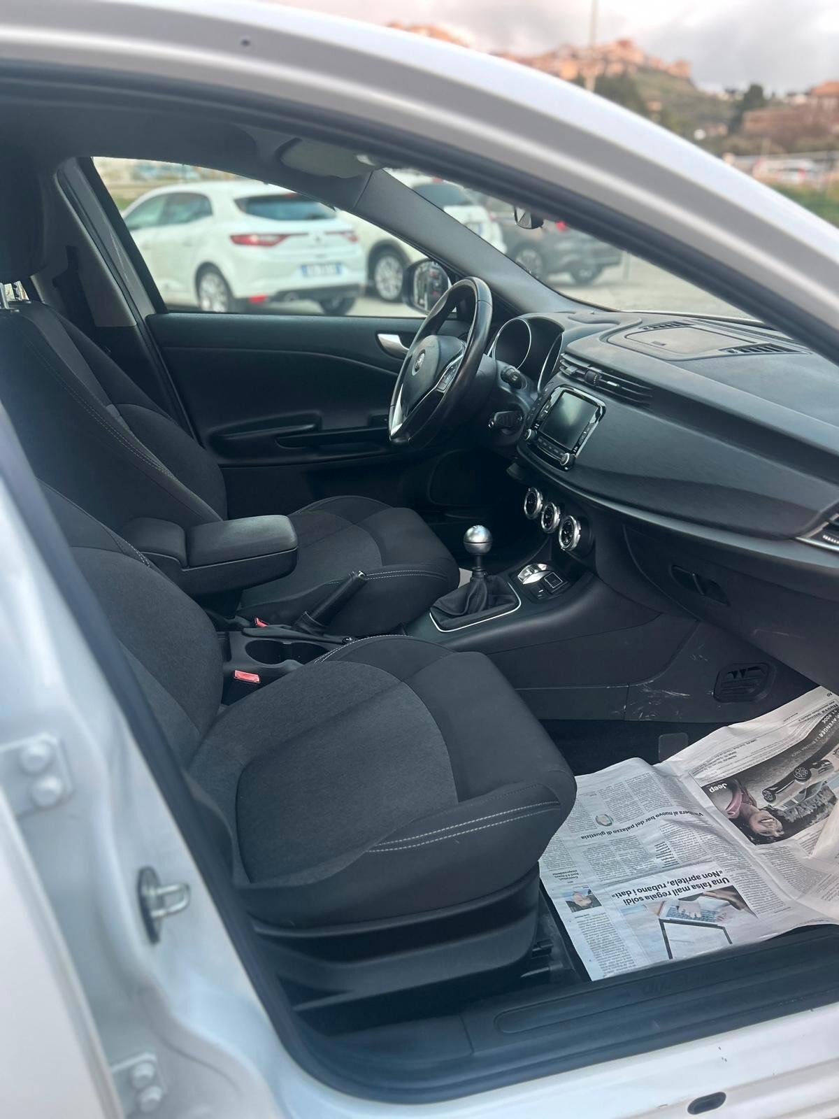 Alfa Romeo Giulietta 1.6 JTDm TCT 120 CV Super