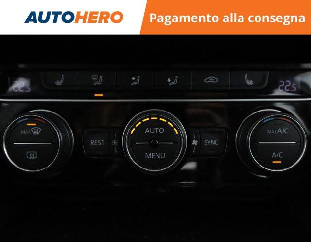 VOLKSWAGEN Passat Variant 2.0 TDI DSG Executive BlueMotion Tech.
