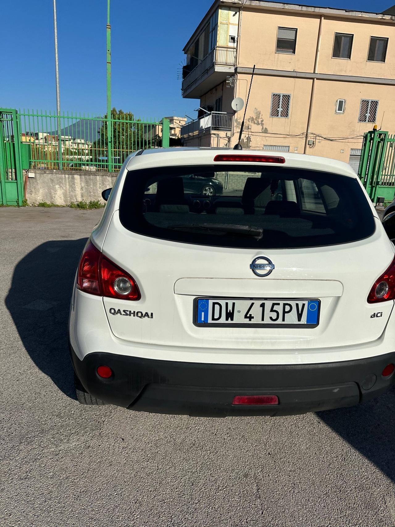 Nissan Qashqai 2.0 dCi DPF Tekna