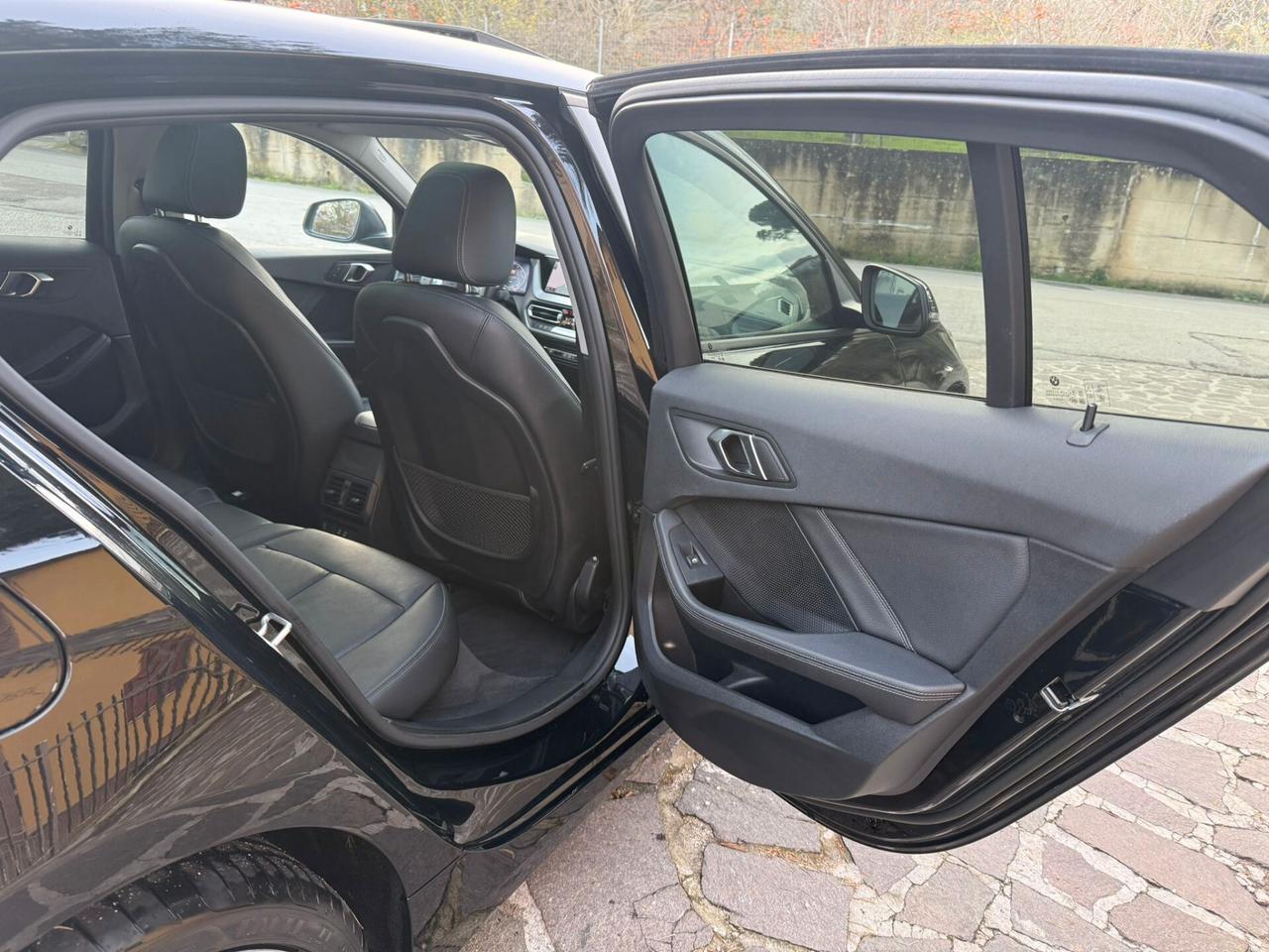 Bmw 118d 150cv Advantage 2021