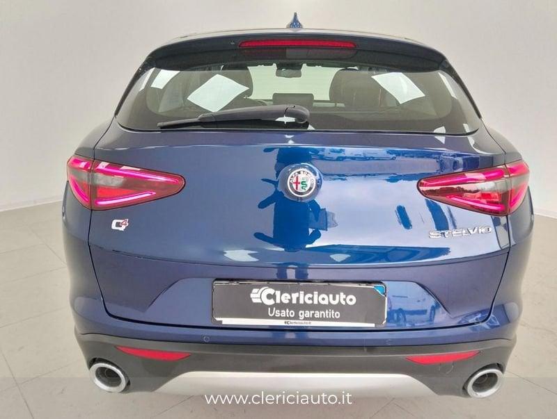 Alfa Romeo Stelvio 2.2 Turbodiesel 210 CV AT8 Q4 Executive