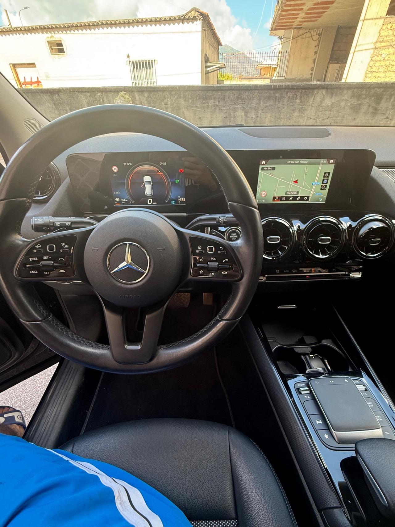 Mercedes-benz GLA 200 d Automatic Sport