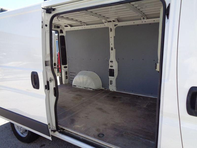Citroën Jumper 33 BlueHDi 130 L2H1 + IVA