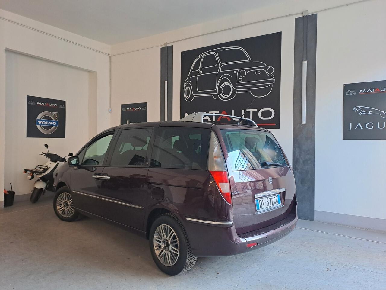 Lancia Phedra 2.0 MJT 136 CV Oro Plus