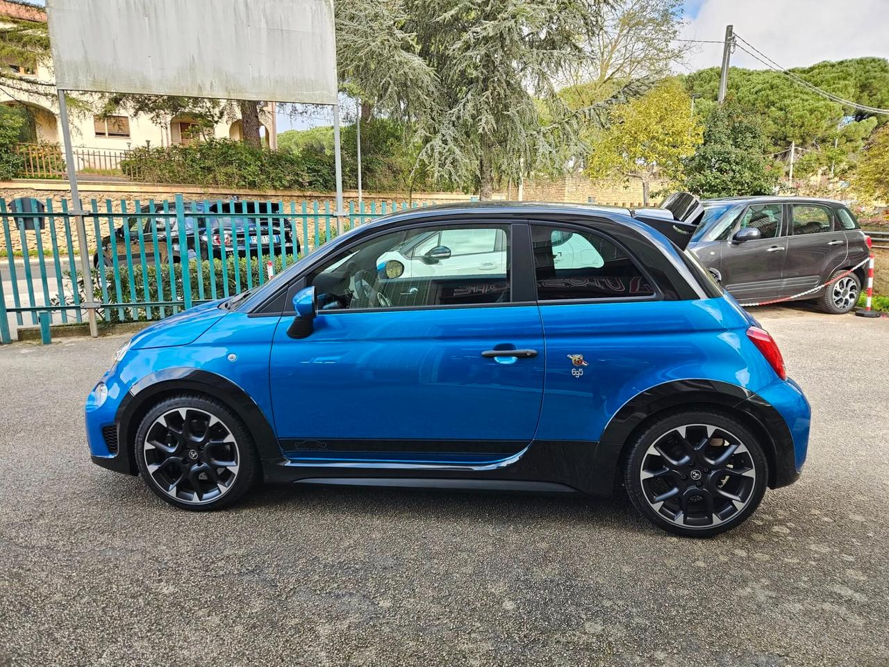 Abarth 695 1.4 Turbo T-Jet 180 CV 131 Rally