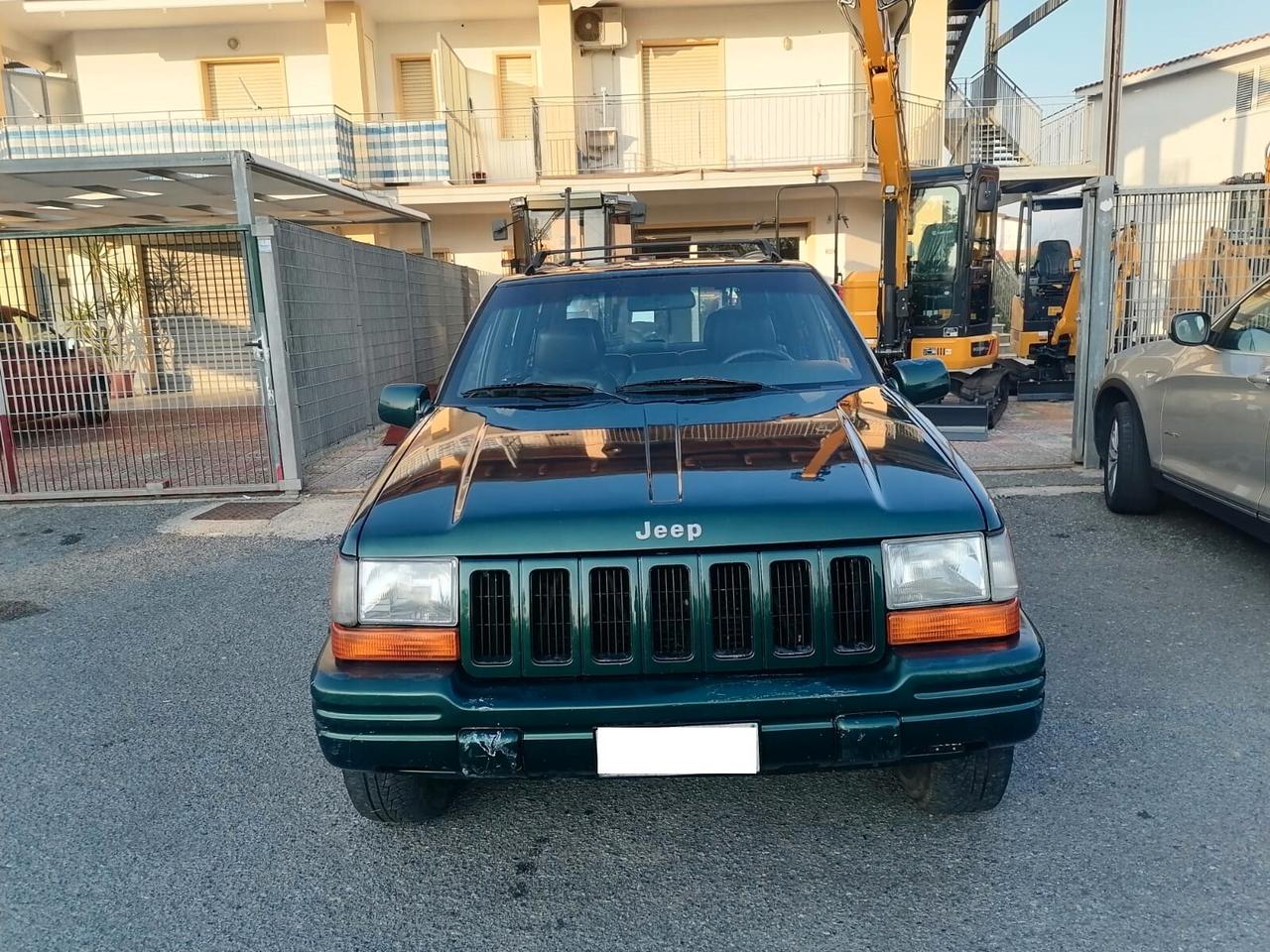 Jeep Grand Cherokee ZJ 5.2 v8 GPL