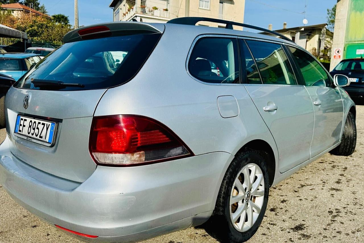 Volkswagen Golf 1.6 TDI DPF 5p. Highline Cambio da rivedere