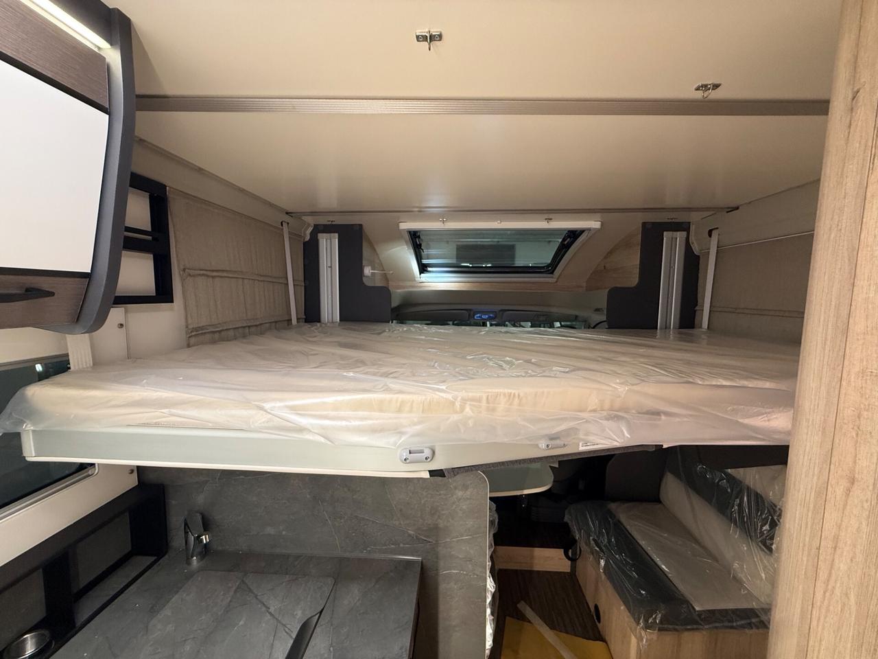 ELNAGH T-LOFT 529 6.99 5 POSTI GARAGE