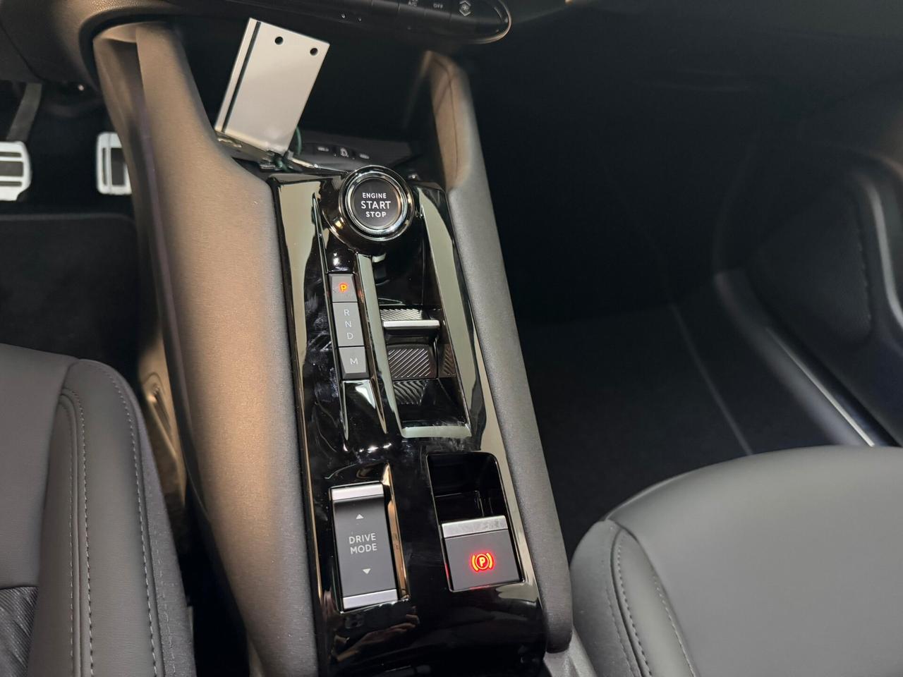 Alfa Romeo Junior 1.2 136 CV Hybrid eDCT6 Speciale