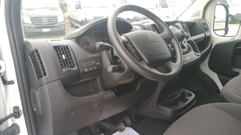 Peugeot Boxer 335 2.2 BlueHDi 140 S&S Furgone + Sponda Idraulica