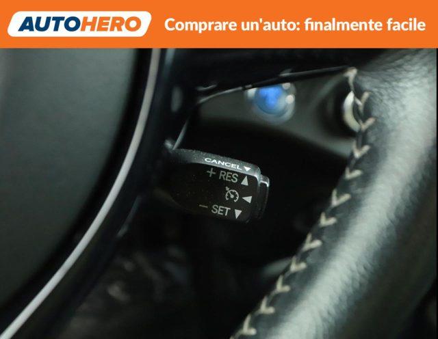 TOYOTA Yaris 1.5 Hybrid 5 porte Trend "White Edition"