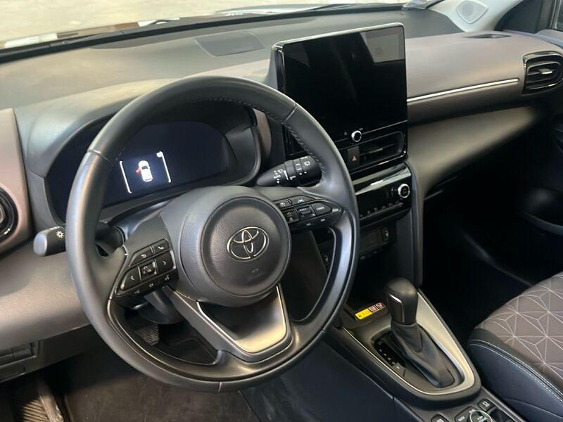 Toyota Yaris Cross 1.5H (130 CV) E-CVT Lounge AWD-i