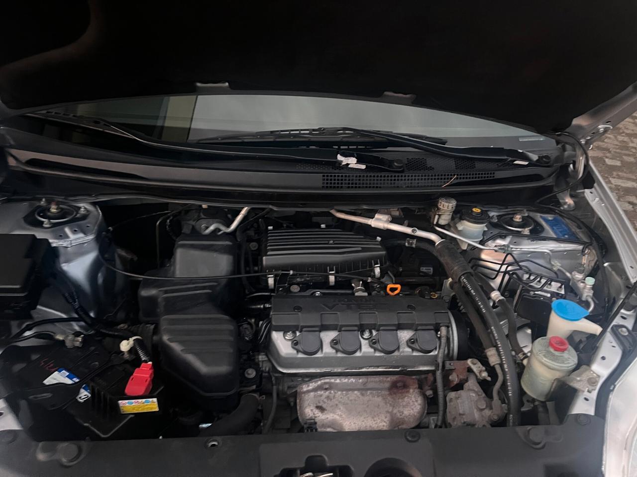 Honda FR-V 2.0 16V i-VTEC Executive