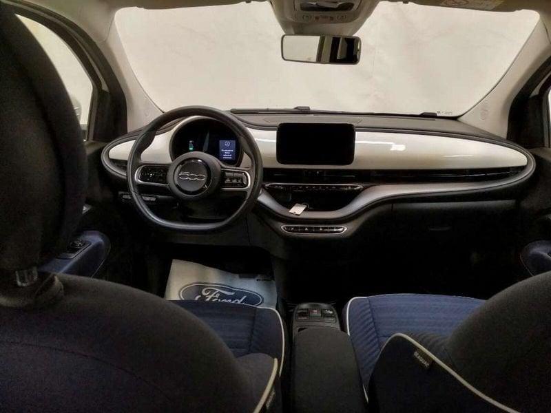 FIAT 500 500e 42 kWh Passion