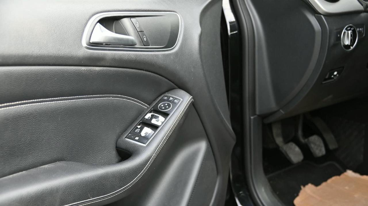Mercedes-Benz B 180 d Sport