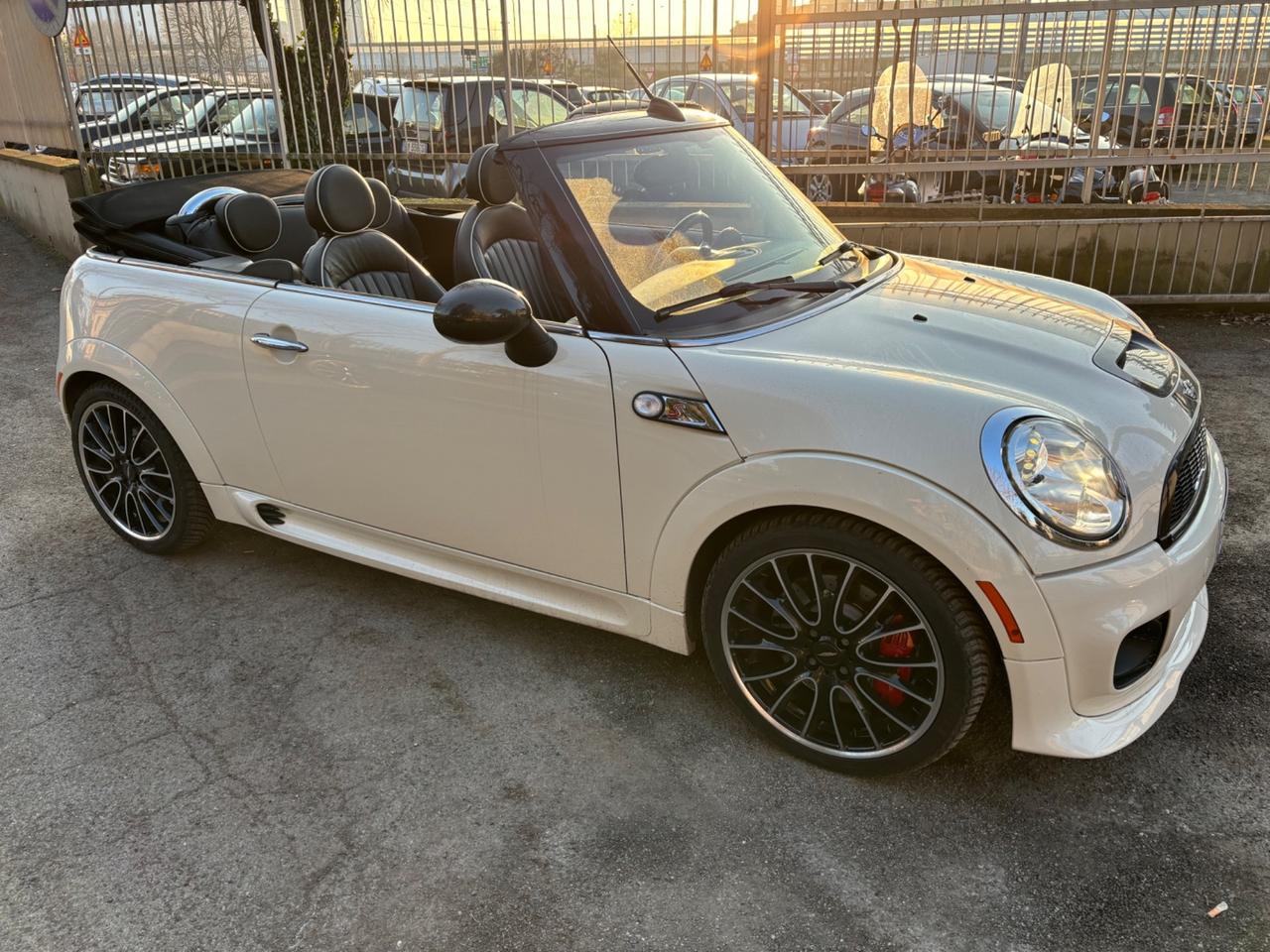 Mini Mini Cooper S Cabrio JOHN COOPER WORKS