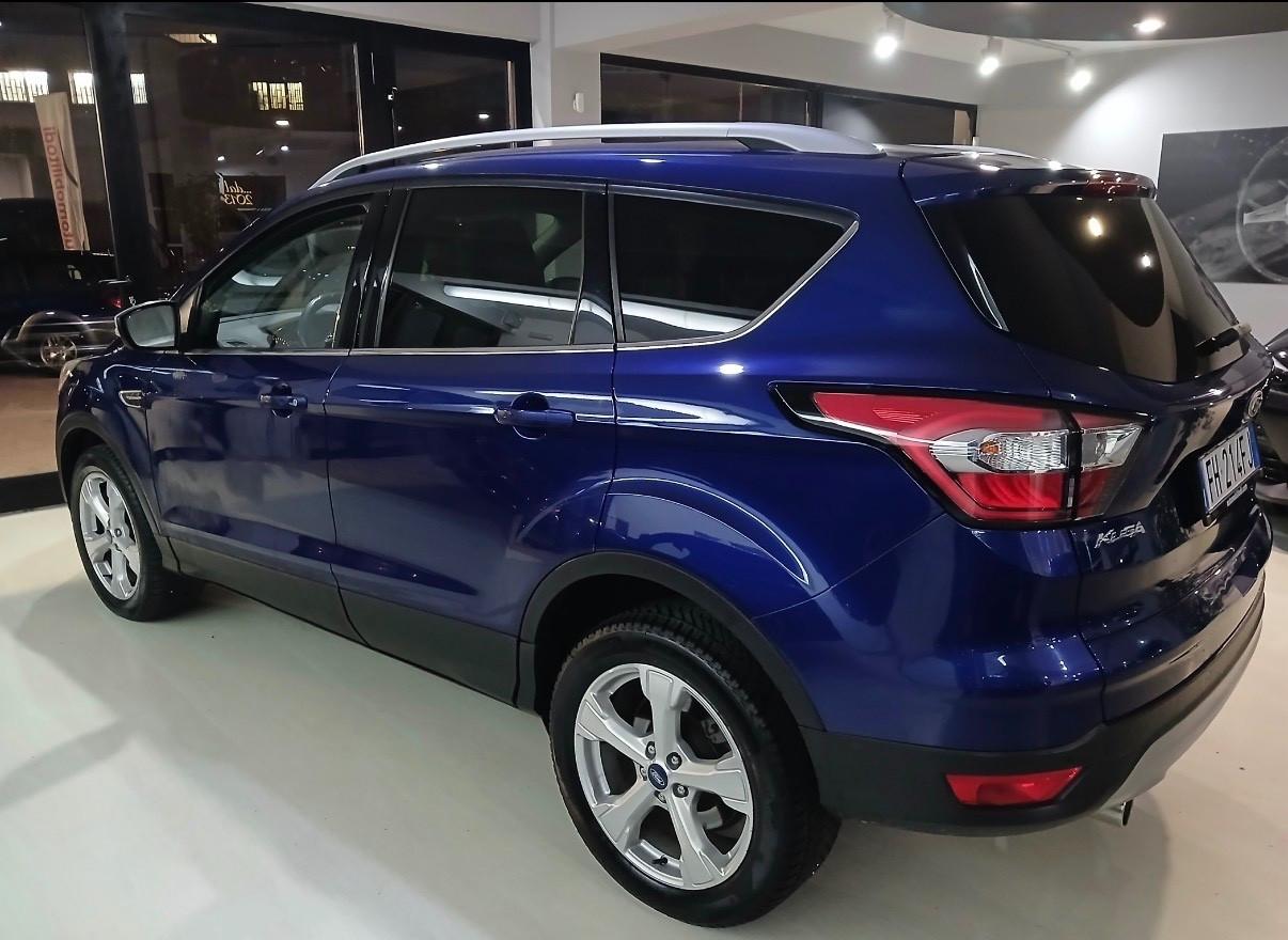 Ford Kuga 2.0 TDCI 150 CV S&S 4WD Titanium