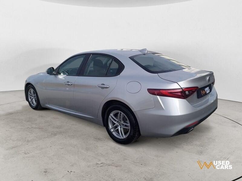 Alfa Romeo Giulia 2.2 Turbo AT8 150CV Business