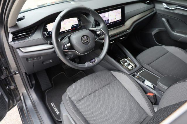 SKODA Octavia 2.0 TDI EVO SCR DSG Wagon UniPro ACC Radar LED Nav