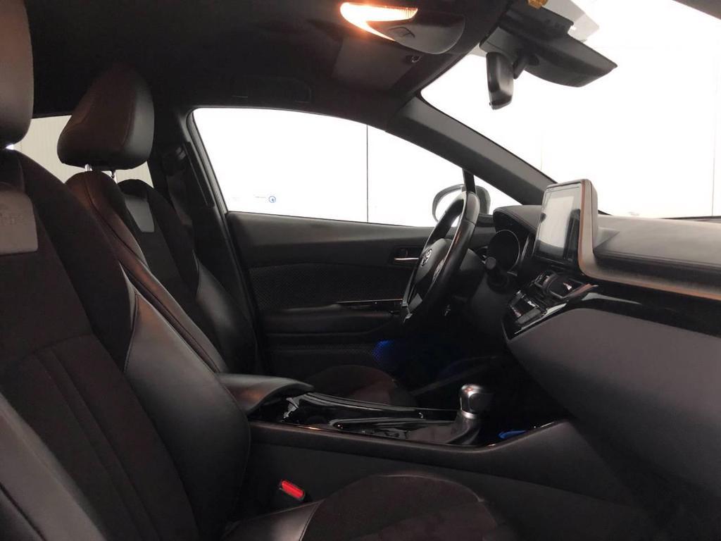 Toyota C-HR 5 Porte 1.8 Hybrid Dynamic 2WD E-CVT