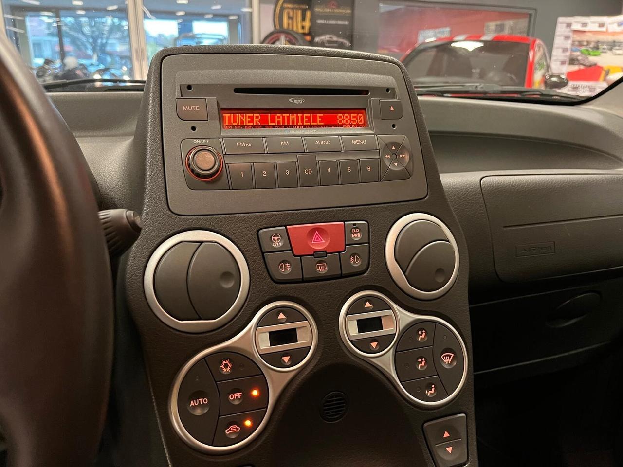 Fiat Panda 1.3 MJT 16V 4x4 Monster
