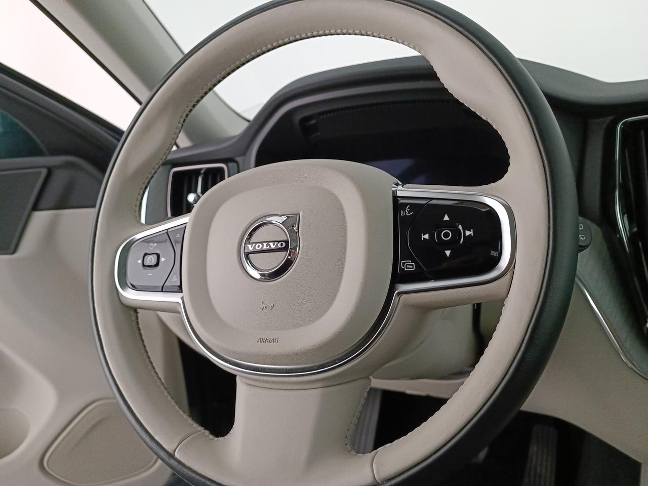 VOLVO XC60 2.0 t6 phev Plus Bright awd auto