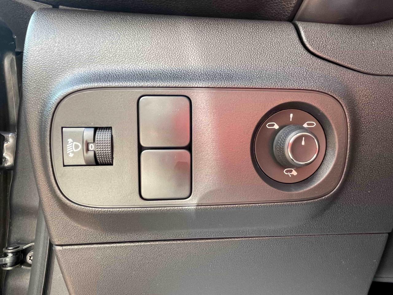 Citroen C3 PureTech 83 S&S Plus NEOPATENTATI