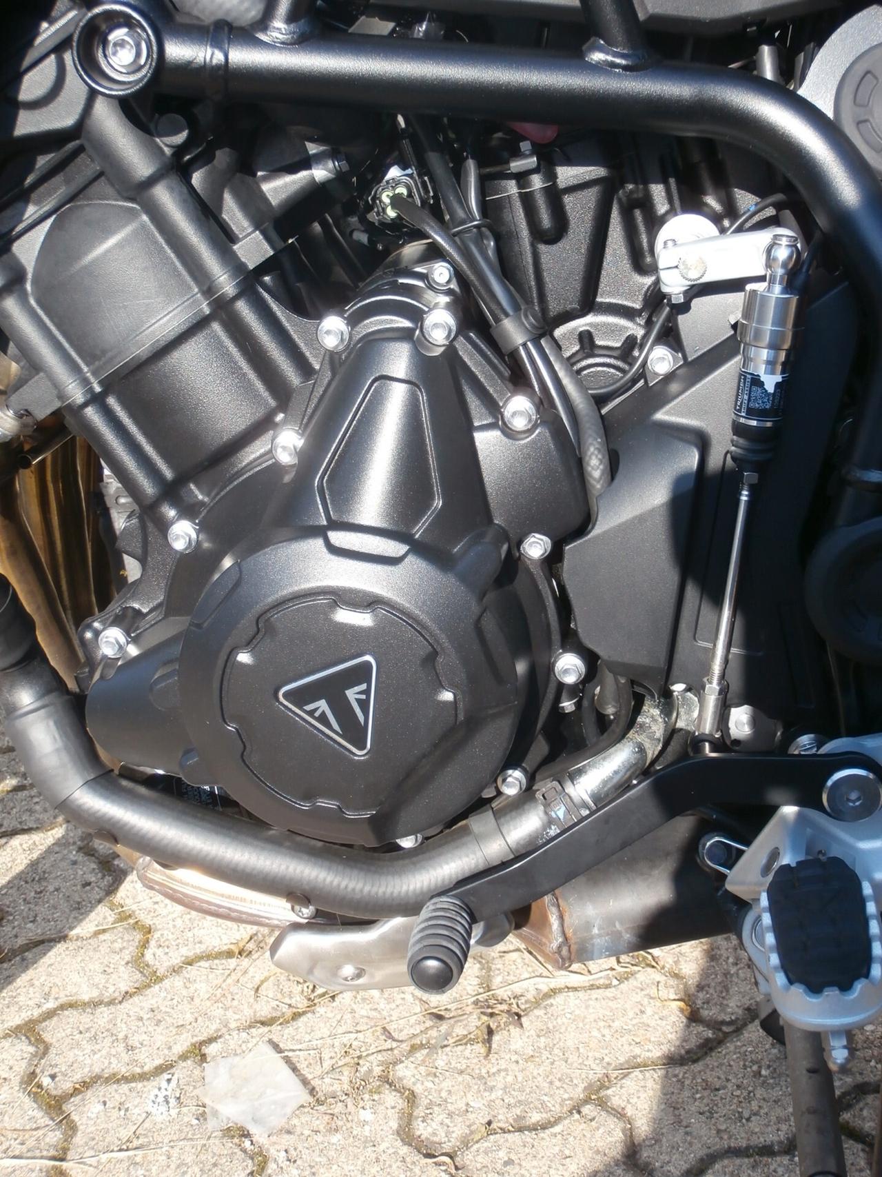 Triumph Tiger 900 GT Pro del 2024 compreso trapasso-tagliando-garanzia