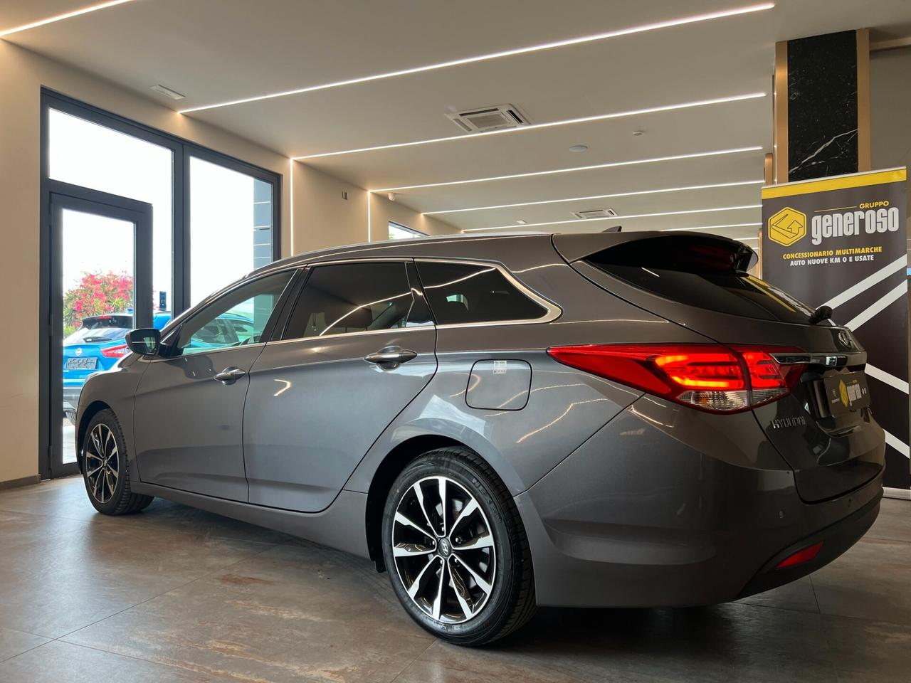 Hyundai i40 Wagon 1.6 CRDi DCT Business