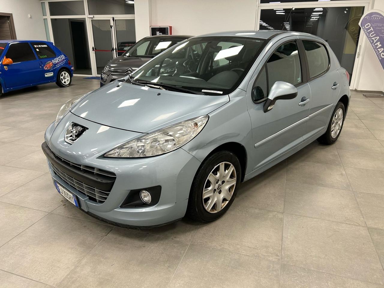 Peugeot 207 1.4 HDi 70CV 5p. Allure