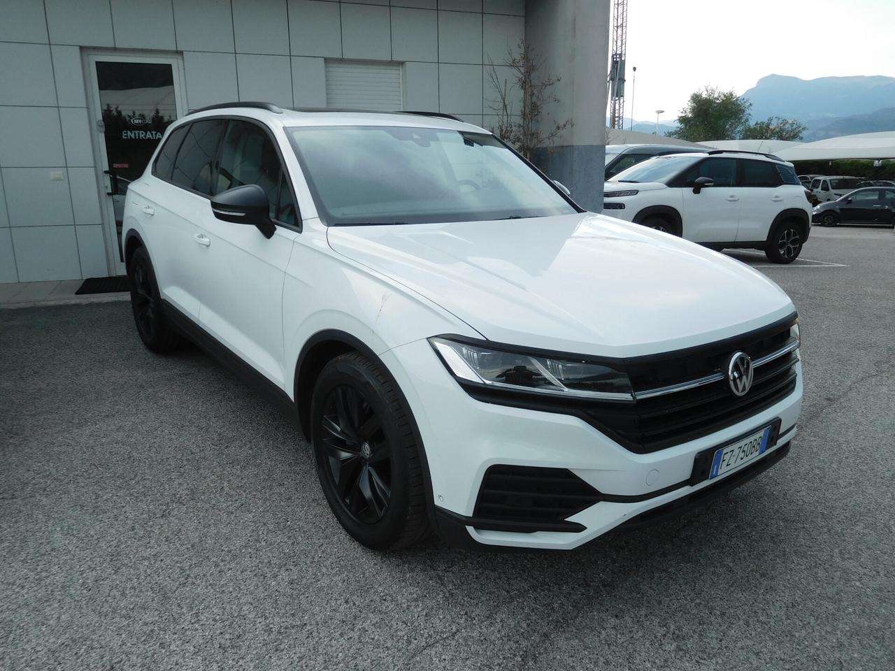 Volkswagen Touareg 3.0 V6 TDI SCR Black Style 231 cv 4Motion