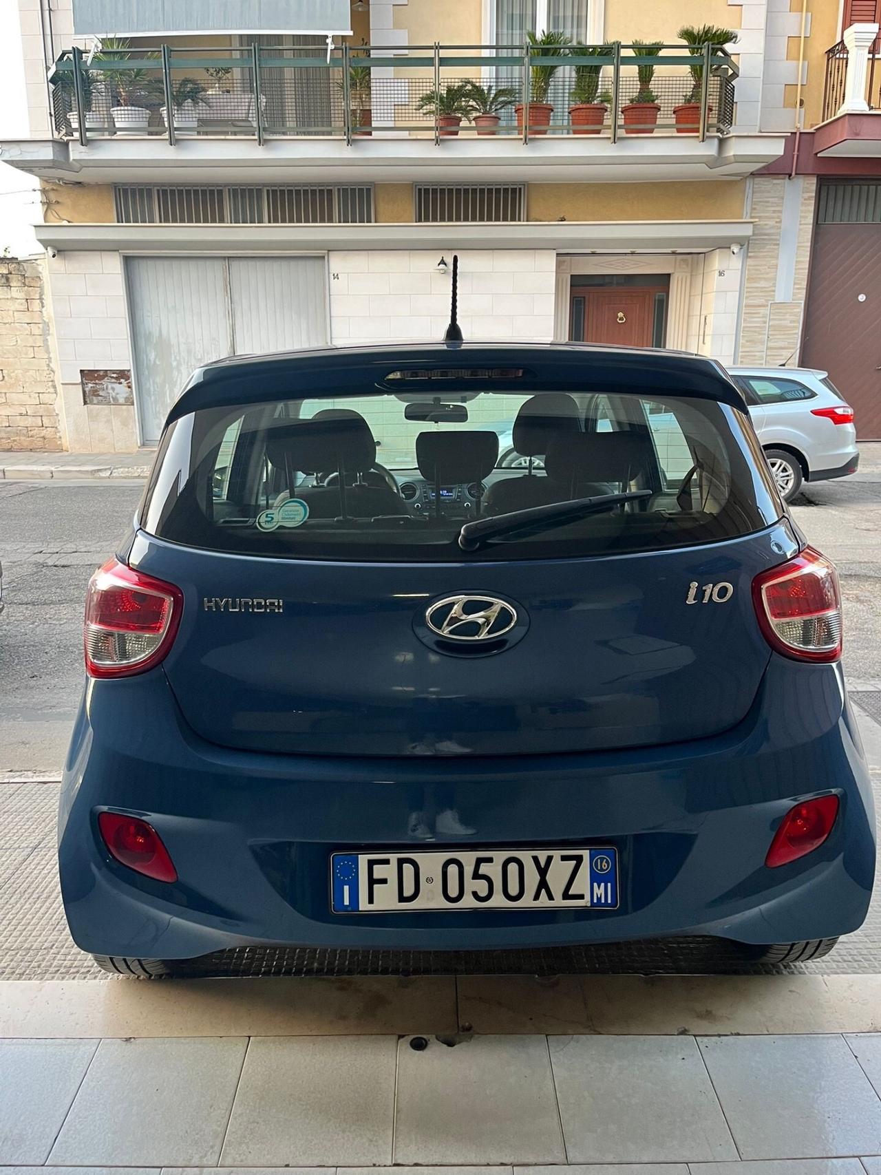 Hyundai i10 1.0 MPI Login Perfetta