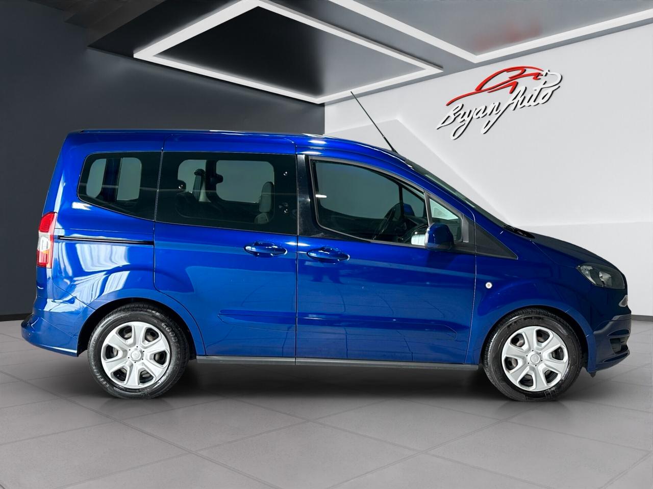 Ford Tourneo Courier 1.5 TDCI 75 CV Plus