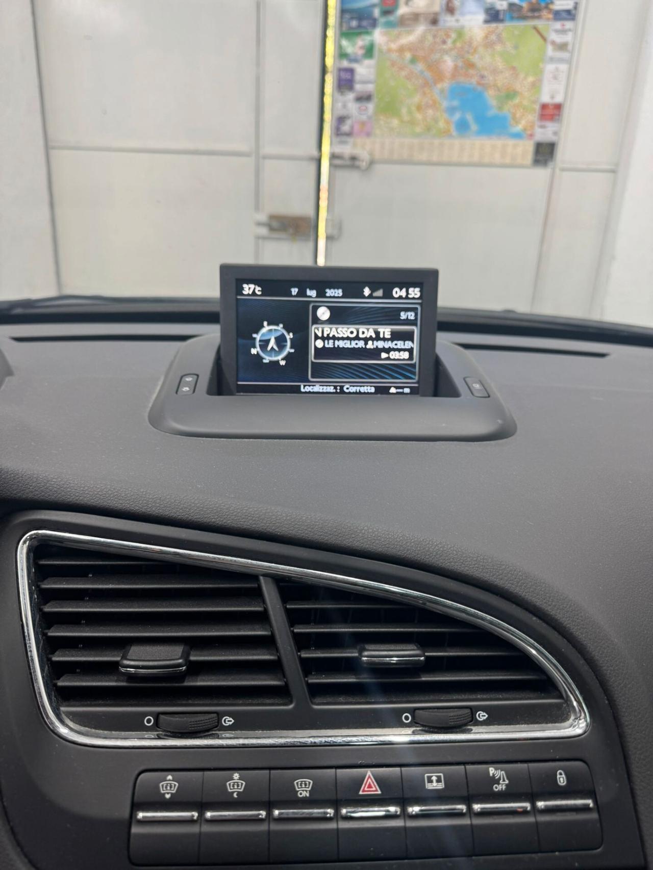 Peugeot 5008 BlueHDi 120 S&S Allure