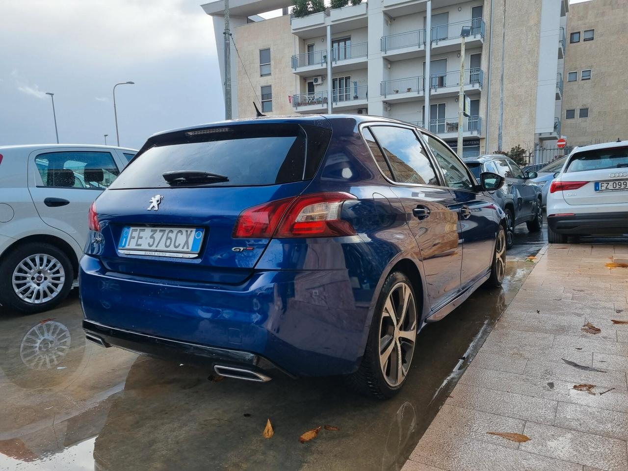 Peugeot 308 BlueHDi 180 S&S EAT6 GT