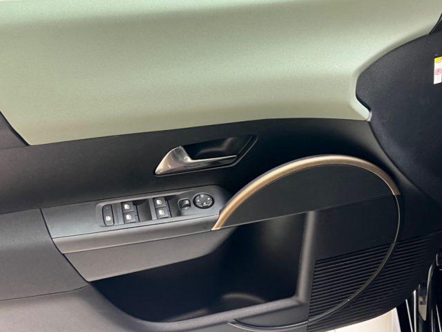 LANCIA Ypsilon Hybrid e-DCT tua da ?239,00 mensili