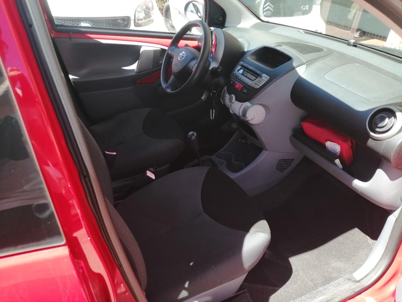 Toyota Aygo 1.0 12V VVT-i 5 porte 2007 Full