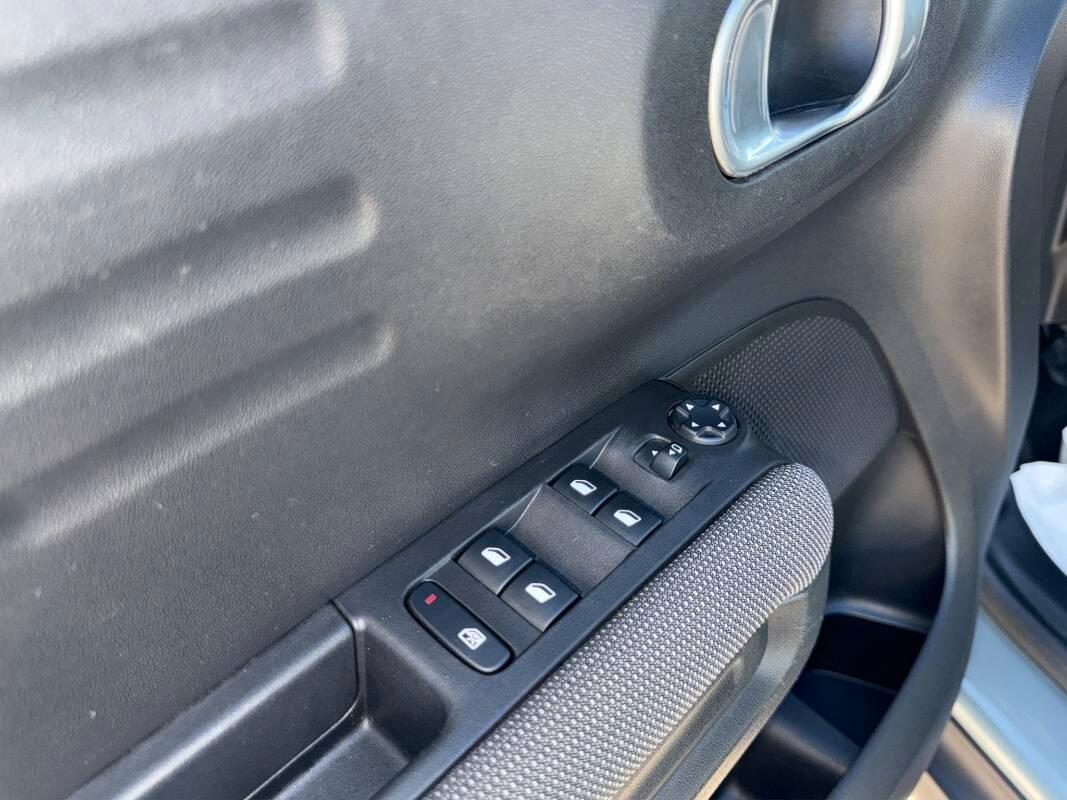 Citroen C3 Aircross 1.5 bluehdi Feel s&s 110cv Con CARPLAY