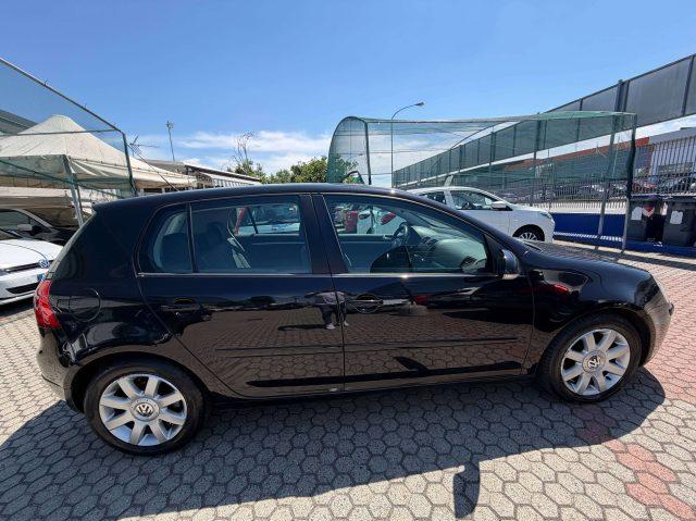 VOLKSWAGEN Golf Golf V 5p 1.9 tdi Sportline