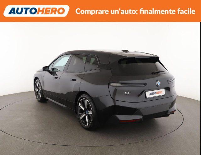 BMW iX xDrive 40