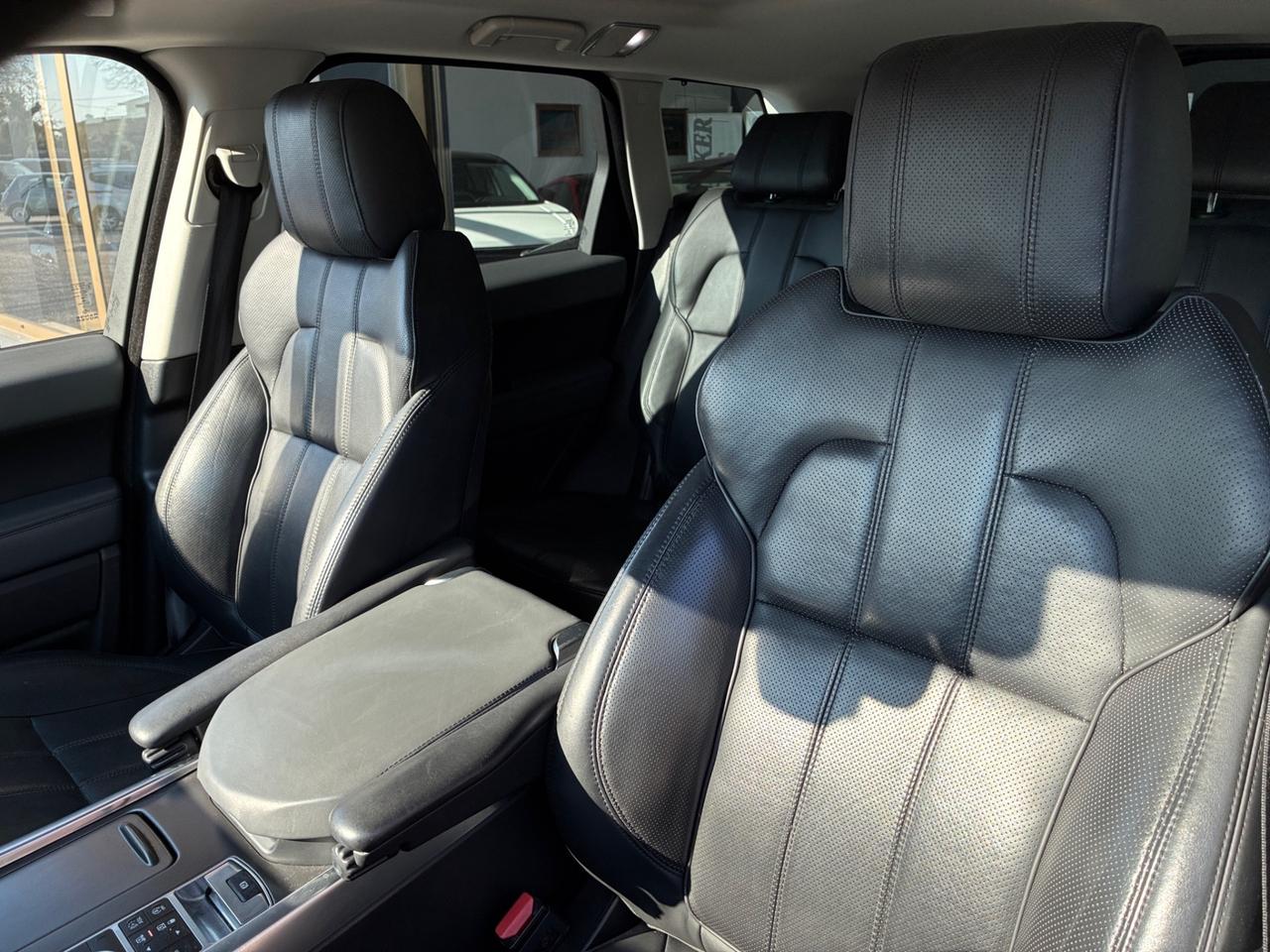 Land Rover Range Sport 3.0 TDV6 HSE Dynamic