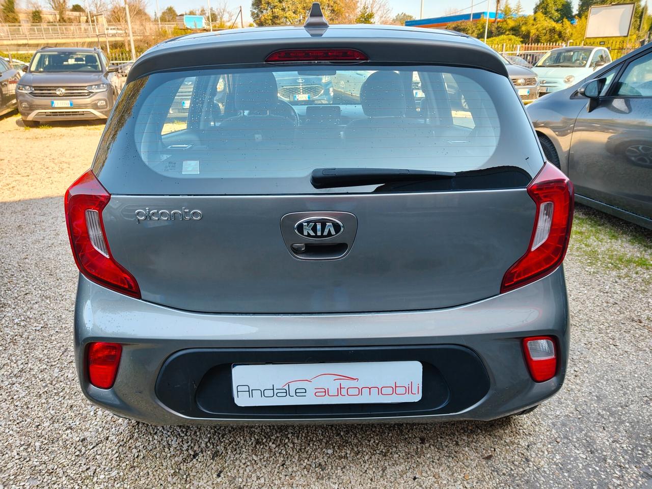 Kia Picanto 1.0 12V 5 p COOL solo 76000km
