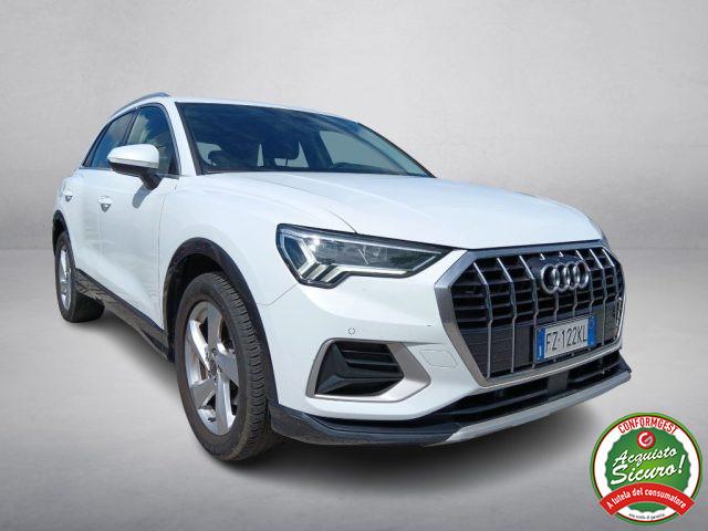 AUDI Q3 35 TDI Business Advanced