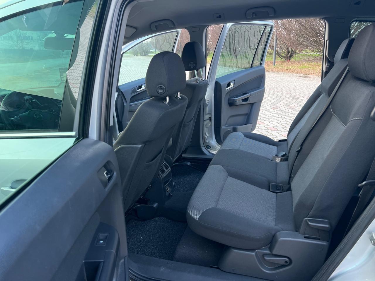 Opel Zafira 1.6 16V ecoM 150CV Turbo One