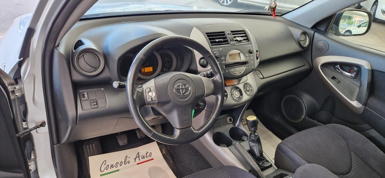 Toyota RAV4 2.2 D-4D 177cv Luxury