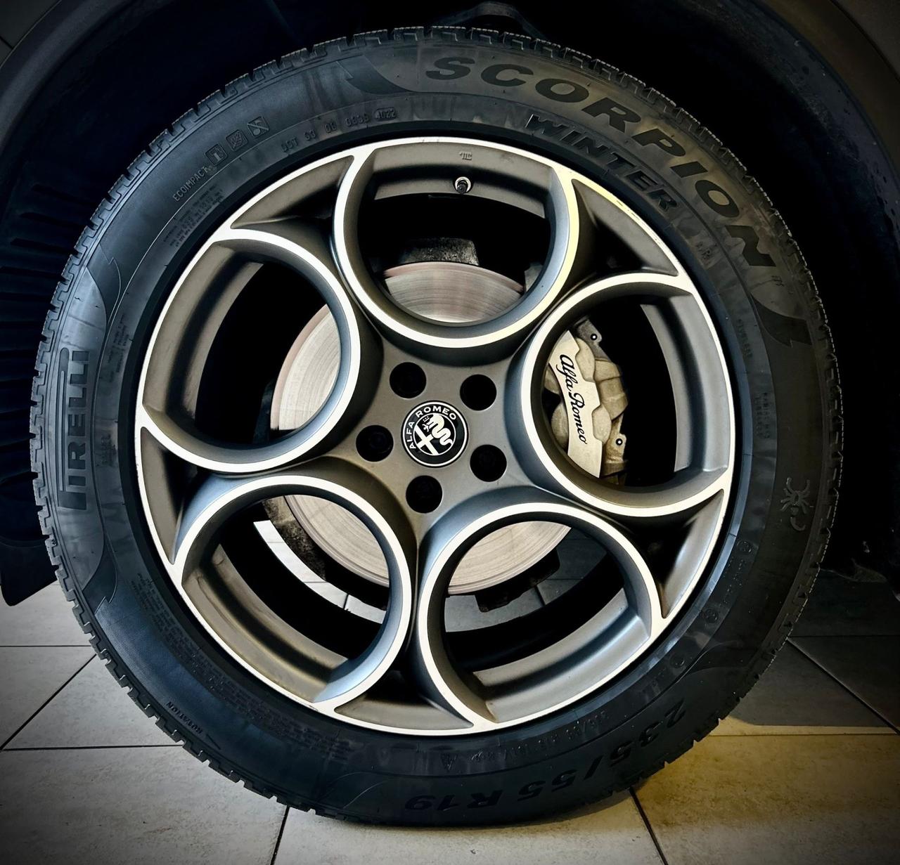 Alfa Romeo Stelvio 2.2 Turbodiesel 190 CV AT8 Q4 Sprint