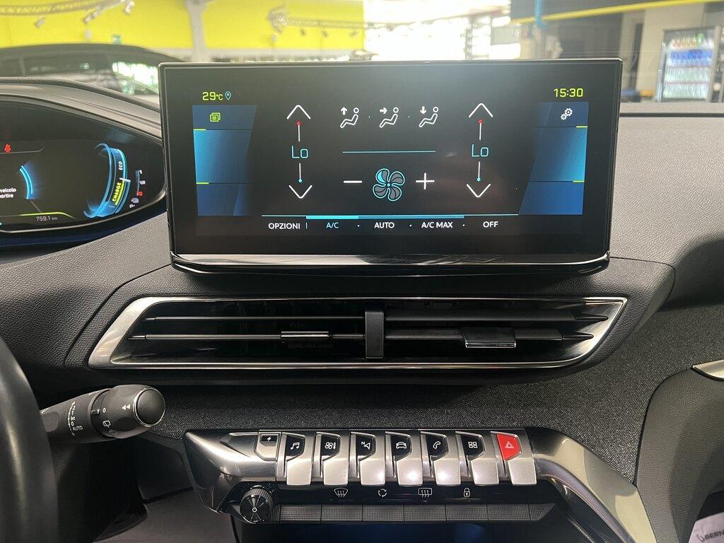 Peugeot 3008 1.6 HYbrid4 Allure Pack 4x4 e-EAT8