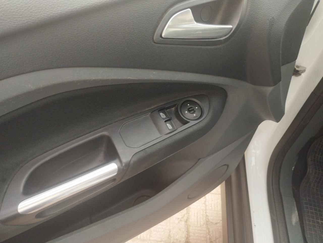Ford C-Max 1.6 TDCi 115CV Plus
