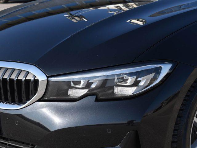 BMW 320 d xDrive Touring Business Advantage SEDILI RISC